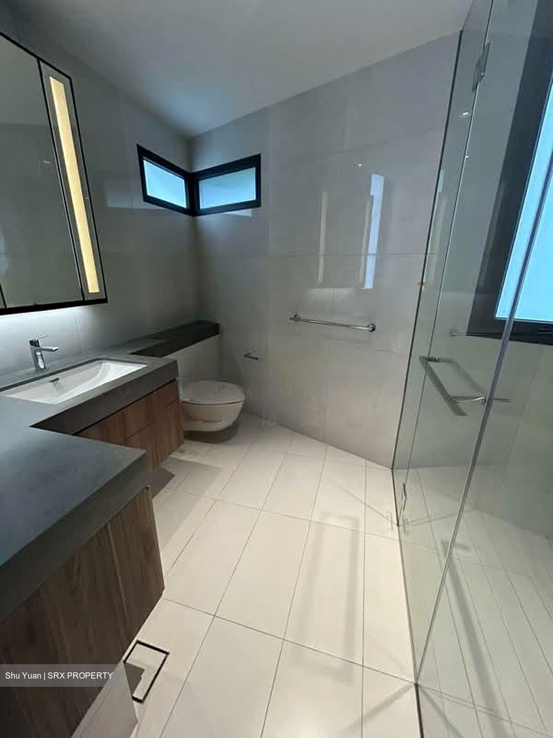 Greenbank Park (D21), Semi-Detached #549174051